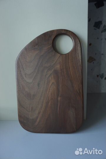 Разделочная доска из дерева
