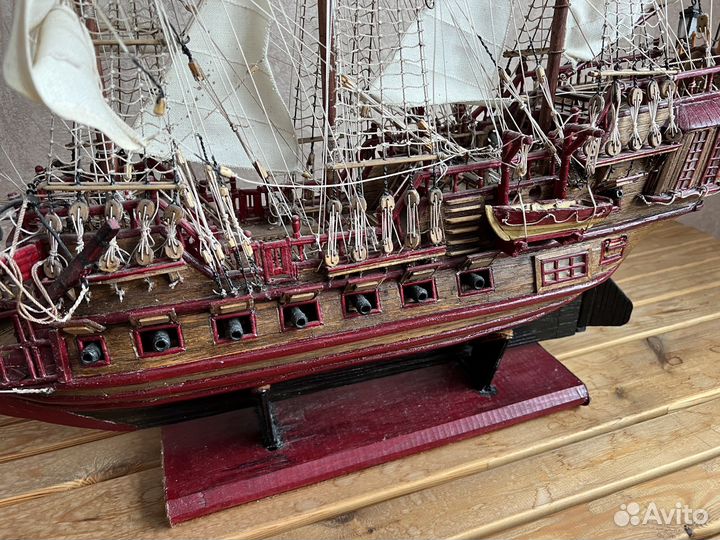 Корабль ручной работы