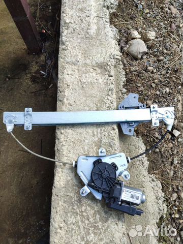 Стеклоподъемник Хендай Солярис