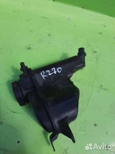 Бачек расширительный бмв Е90 Е91 Е92 Е93