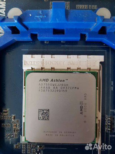 Материнская плата