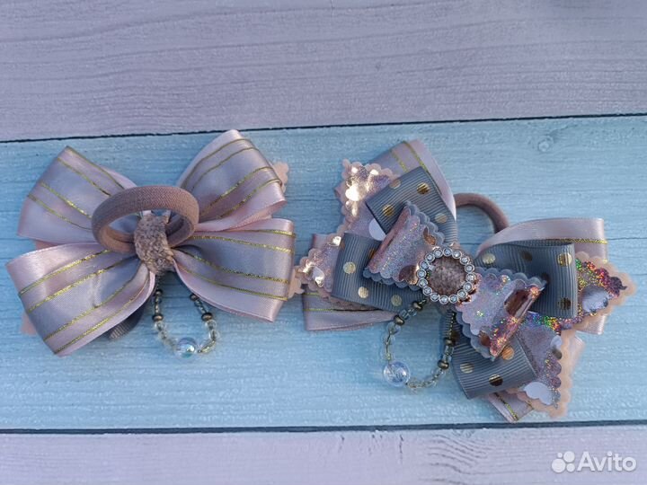 Бантики из экокожи в горох золотой серый бежевый