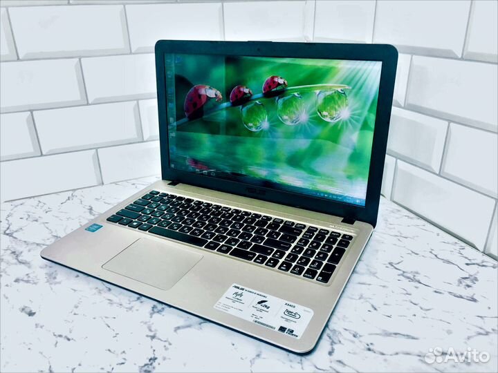 Asus X540S/4-ядерный процессор Intel Pentium N3700