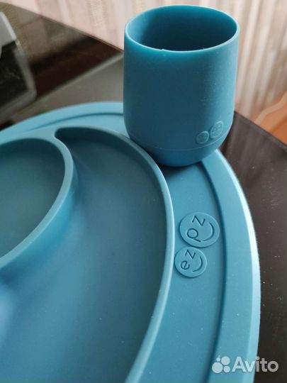Детская силиконовая для еды (со стаканчиком)