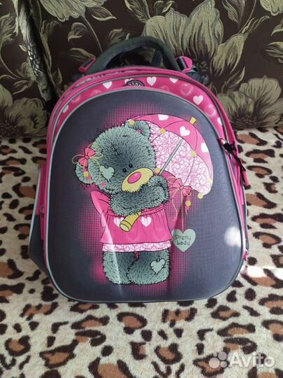 Школьный рюкзак для девочки(в отличном состоянии)