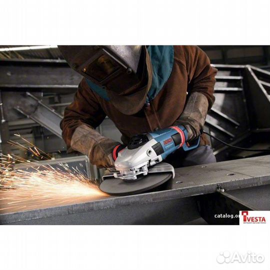 Слесарь по зачистке металлоконструкций