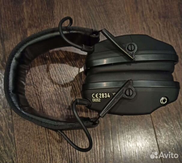 Активные тактические наушники