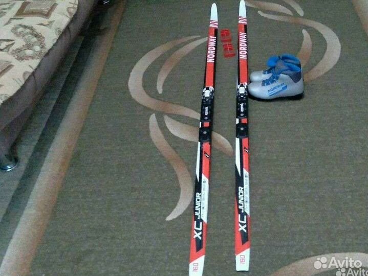 Беговые лыжи