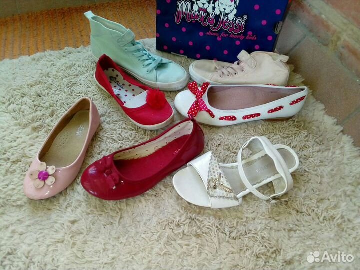 Обувь девочкам