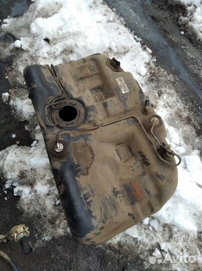 Топливный бак Форд Мондео 2