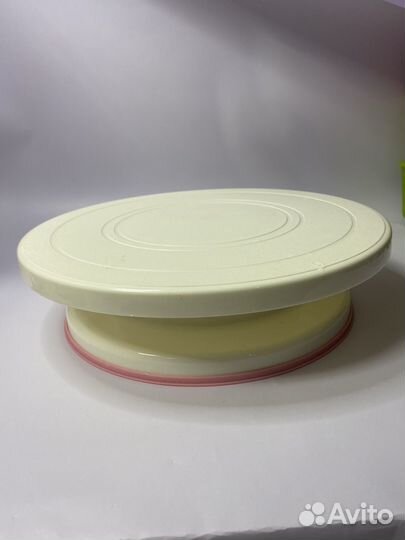 Поворотный столик для торта