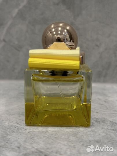 Парфюм signorina libera