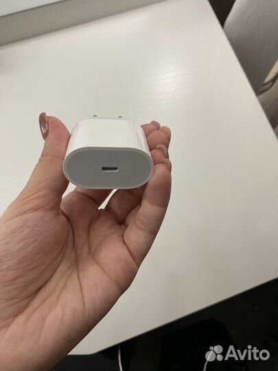 Зарядное устройство для iPhone оригинал