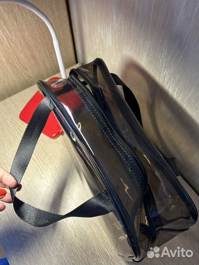 Сумочка-косметичка прозрачная