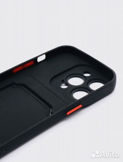 Чехол силиконовый с отсеком для карт на iPhone