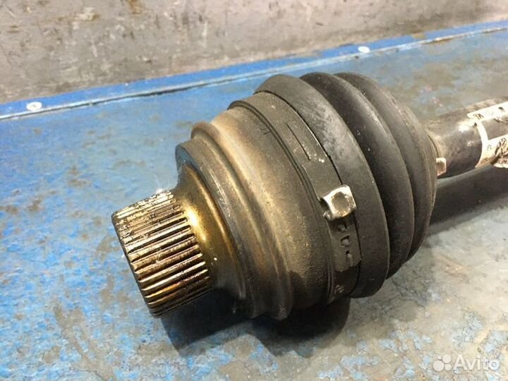 Привод передний Audi A4 B8