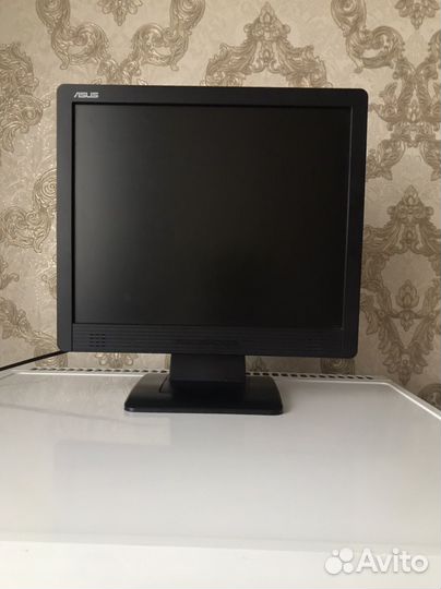 Монитор asus