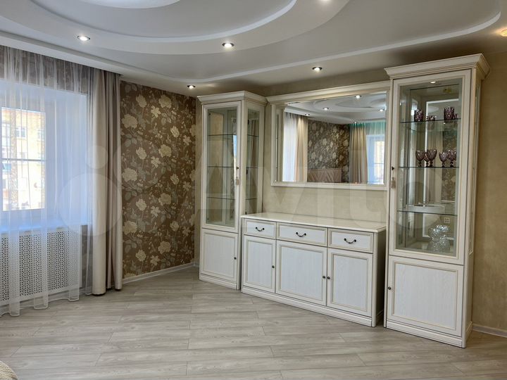 1-к. квартира, 43 м², 4/5 эт.