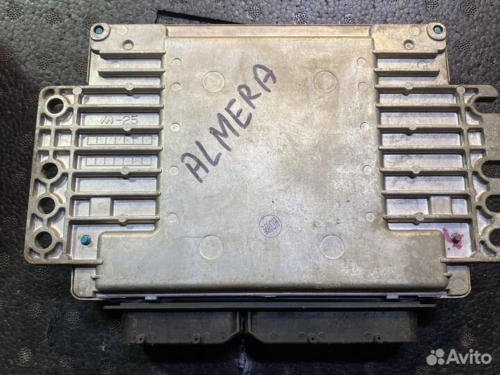 Блок управления двигателем Nissan Almera