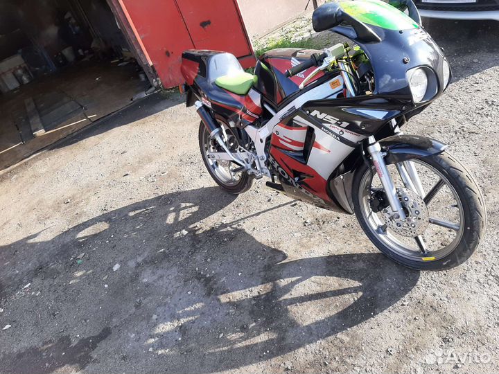 Honda ns 1