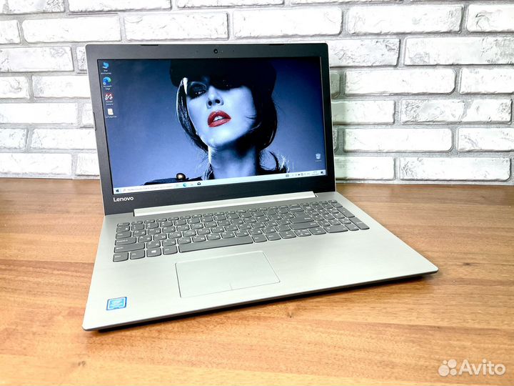 Ноутбук Lenovo / Full HD / 4 ядра / 8 гб RAM