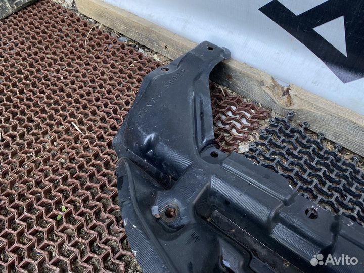 Защита двигателя Эстима 3 Toyota Estima