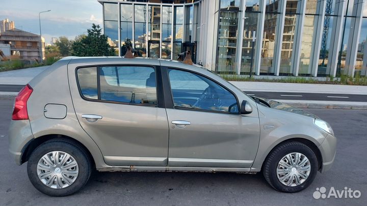 Renault Sandero 1.6 МТ, 2012, 150 100 км