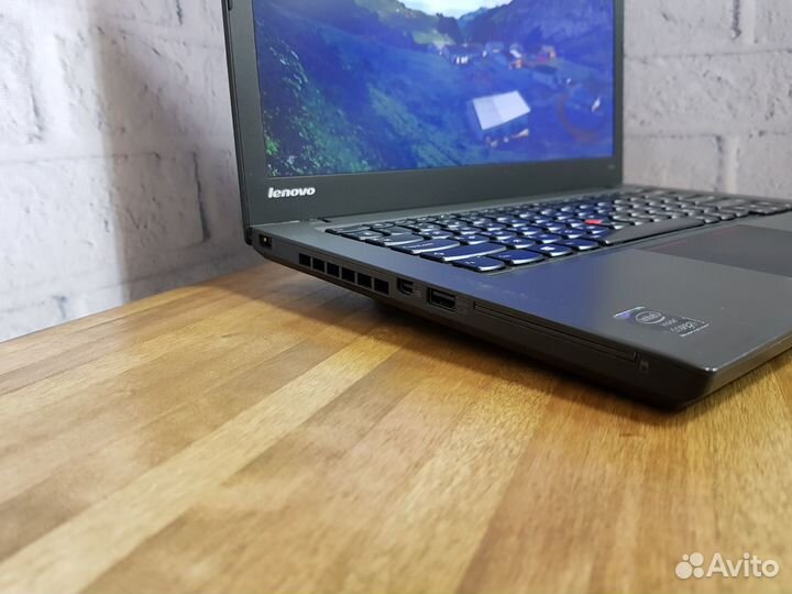 Надежный ноутбук Core i5-4300U / 8Gb / SSD 256Gb