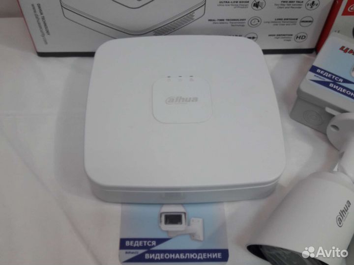 Видеонаблюдение 4М регистратор Dahua 4камер