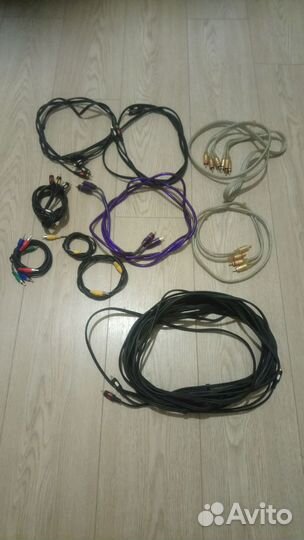 Продам акустичнский кабель