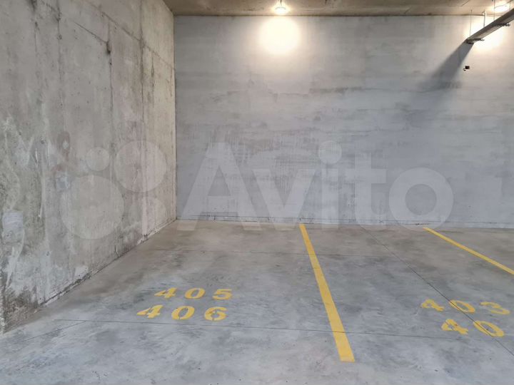 Машиноместо, 13 м²