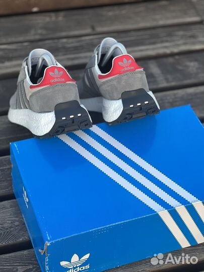 Кроссовки Adidas Retropy E5