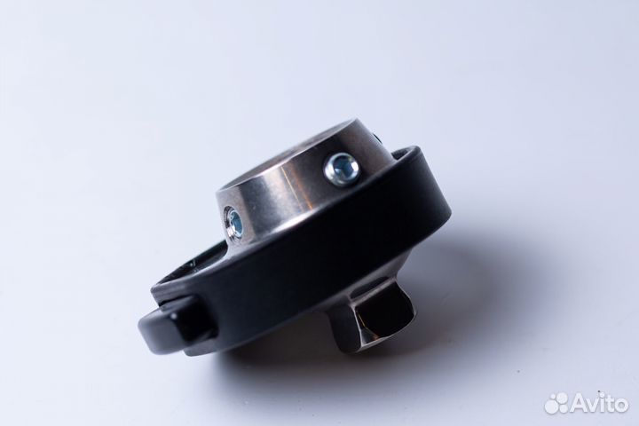 Надколенныи поворотныи адаптер - metiz 7H10