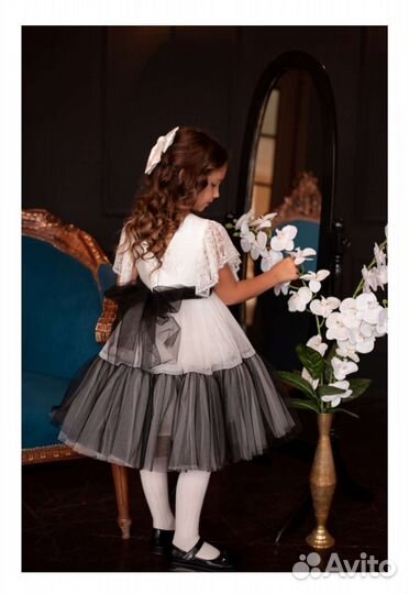 Платье для девочки новое