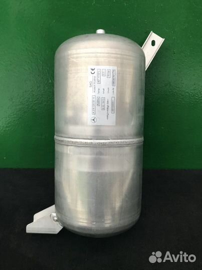 Ресивер пневмы Mercedes W218 CLS цлс-класс С218