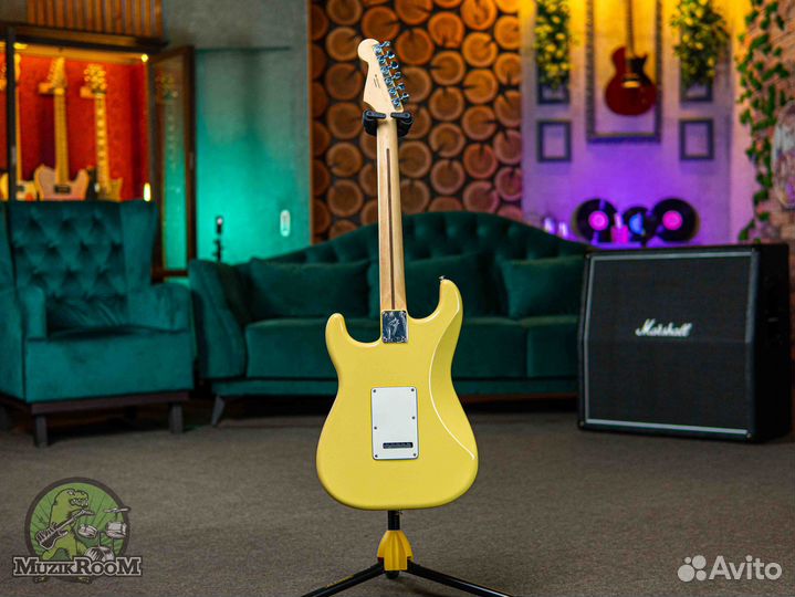 Fender Player Stratocaster HSS MN Buttercream