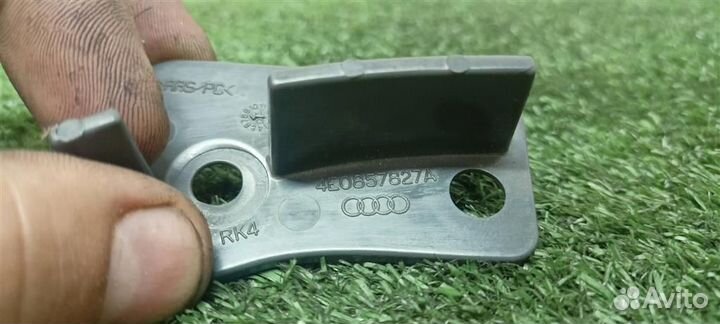 Кронштейн Audi Audi A8 4E 2002-2007