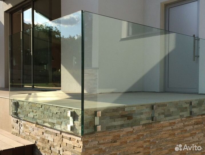 Ограждение для балкона из стекла