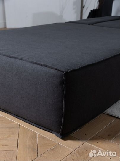 Диван со спальным местом 2700х1650 мм