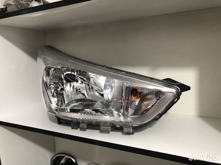 Фара правая Creta 1 2016-2021 оригинал