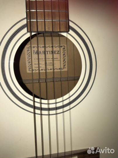 Акустическая гитара Martinez
