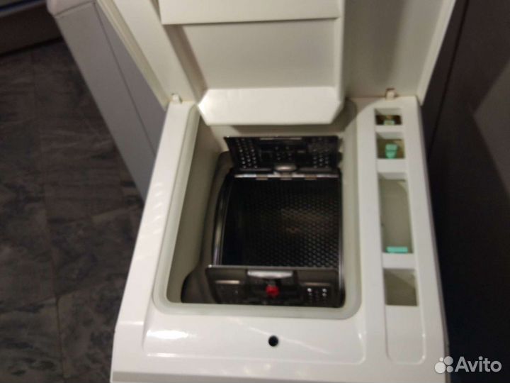 Стиральная машина с вертикальной загрузкой