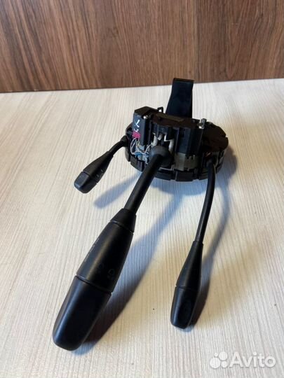 Подрулевой переключатель Mercedes-Benz C-Class