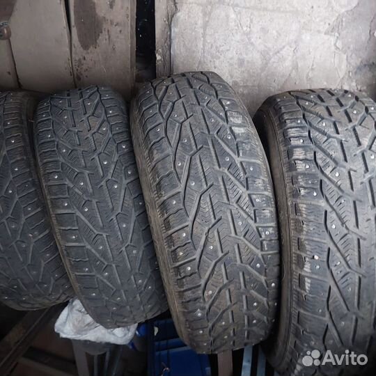 Tigar Ice 205/55 R16 94T