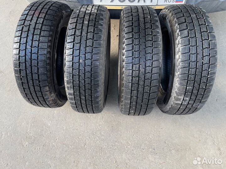Maxxis SP3 Premitra Ice 185/70 R14 88T