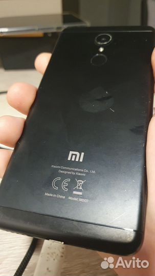 Xiaomi Redmi 5, 3/32 ГБ