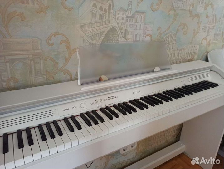 Электронное пианино Casio Privia PX-760 WE