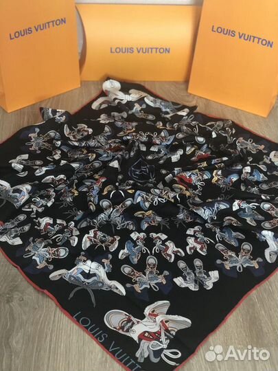 Шелковый платок