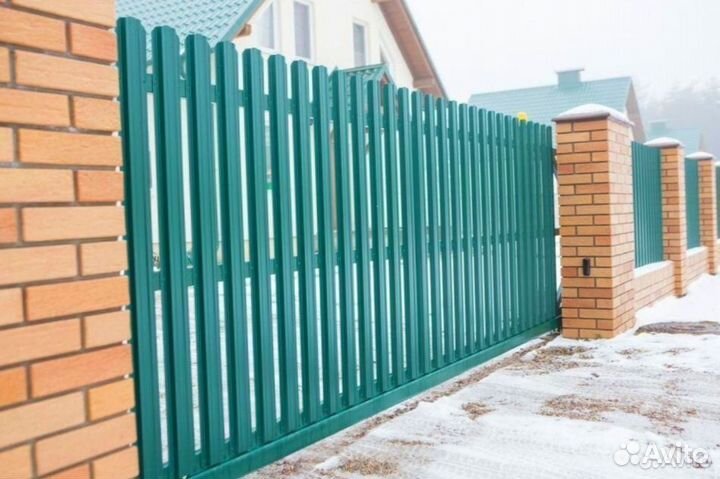 Забор из профнастила