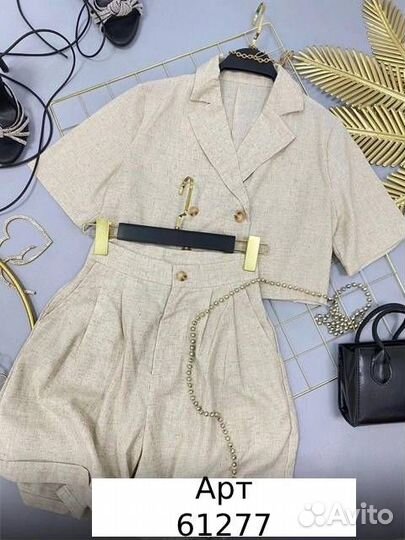 Костюм с шортами